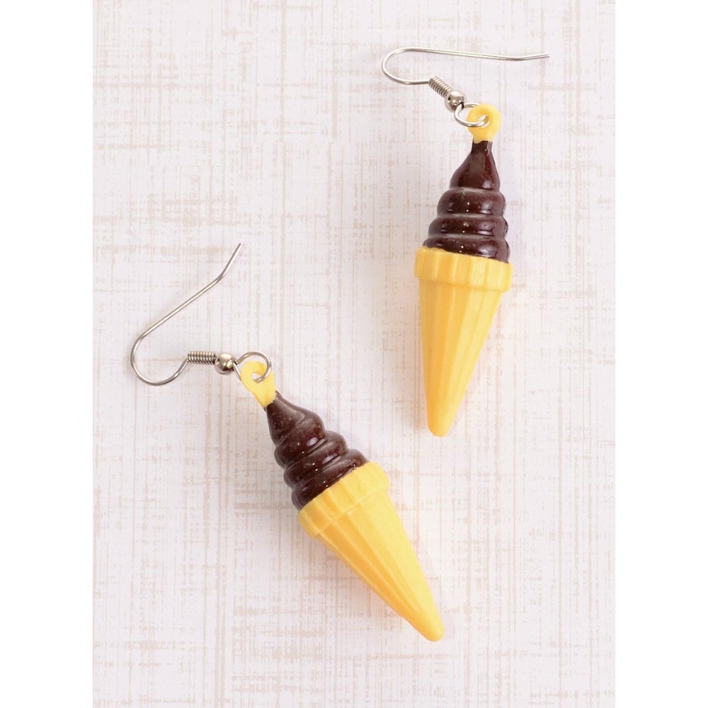 NEW Coney Island Kitsch Earrings in Chocolate